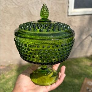 Vtg Fenton Glass Hobnail Christmas Green Emerald Candy Dish w Cover Lid Pedestal